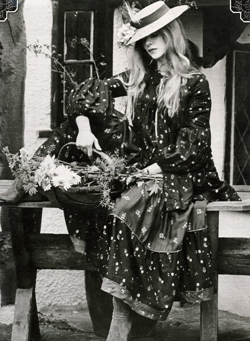 Top and skirt by Forbidden Fruit. Hat by Van Der Fransen. Boots by Biba.