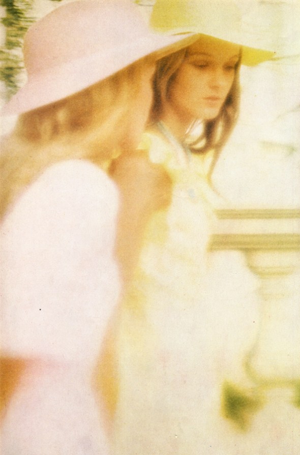 Both dresses by Gillian Richard. Straw hats by Herbert Johnson