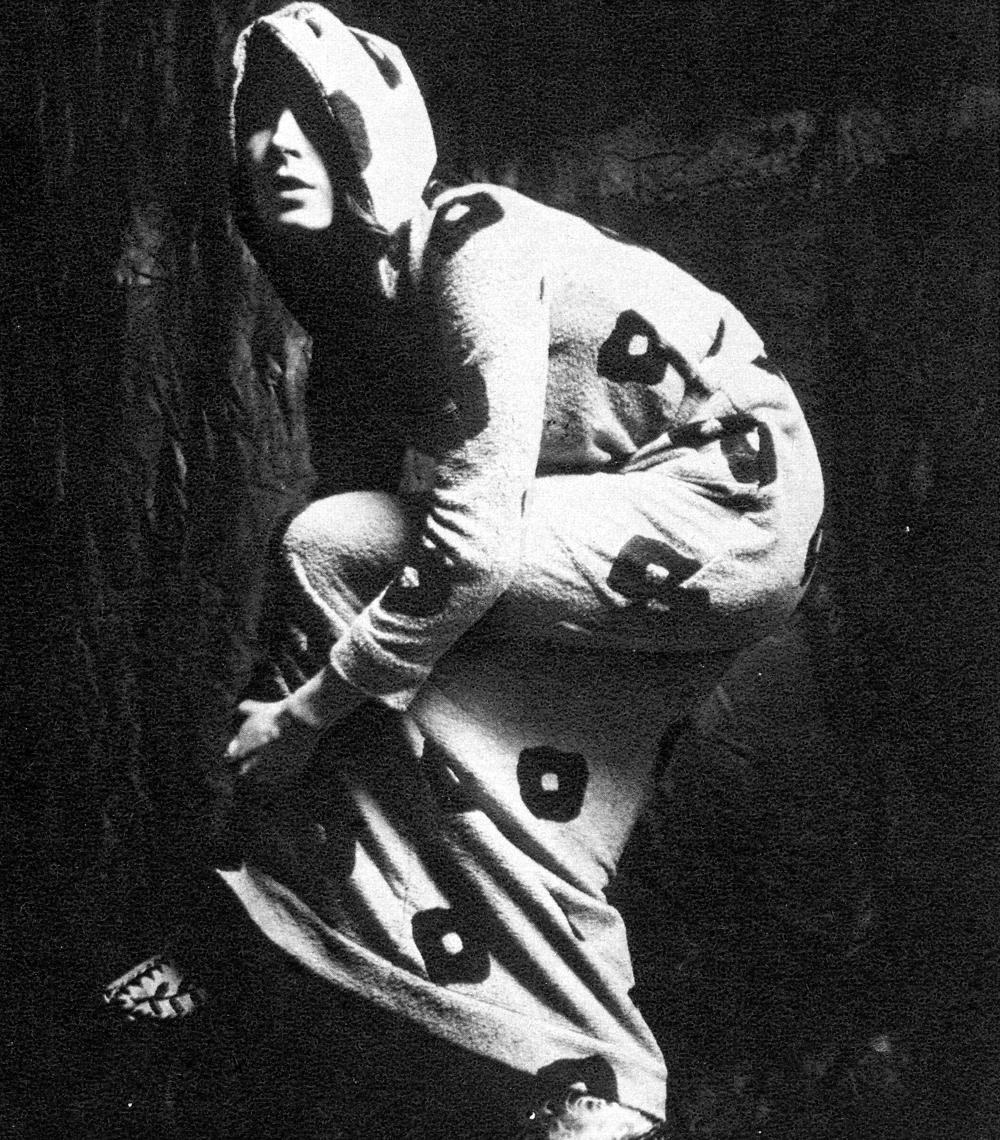 dressing-gowns-steve-hiett-flair-dec-71-8