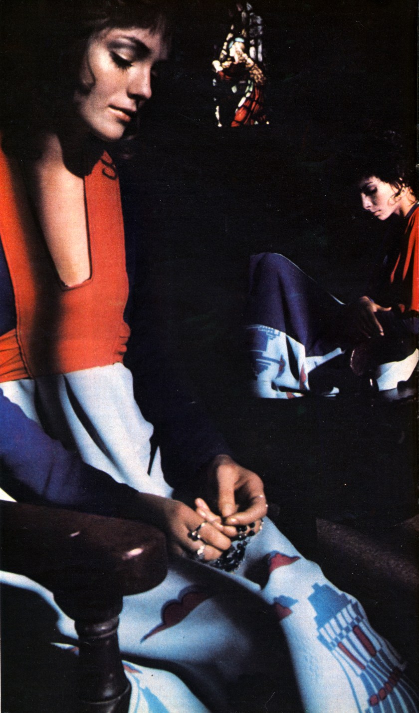 Christmas Colours - Stephen Bobroff - 19 Dec 69 - 1