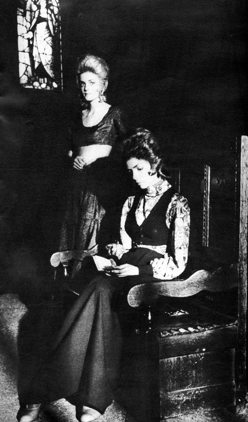 Christmas Colours - Stephen Bobroff - 19 Dec 69 - 8