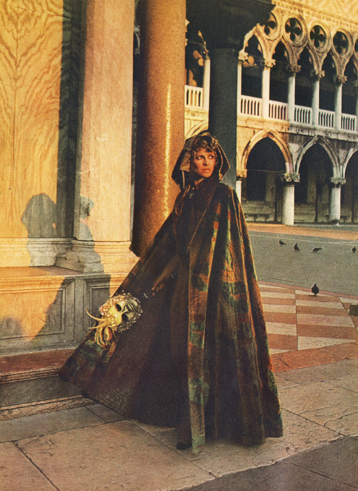 julie christie fortuny 4